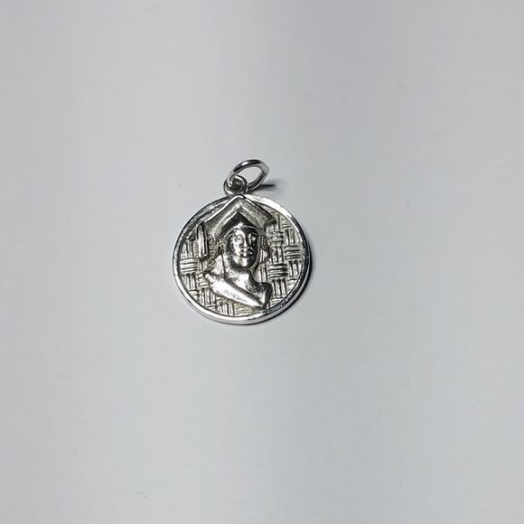 Boyd Jewelry Silver Graduation Charm - Picture 1 of 4